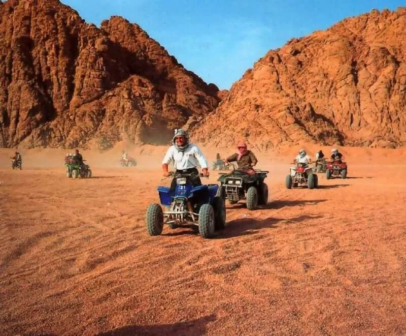 Bild 4 von 5, Quad-Safari durch die Wüste